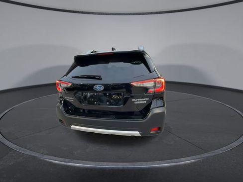 Certified 2025 Subaru Outback Touring AWD/4WD image 7