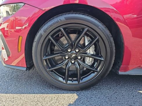 Certified 2025 Ford Mustang GT RWD image 32