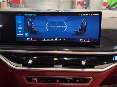 Used 2024 BMW X5 M Competition w/ Executive Package image 18