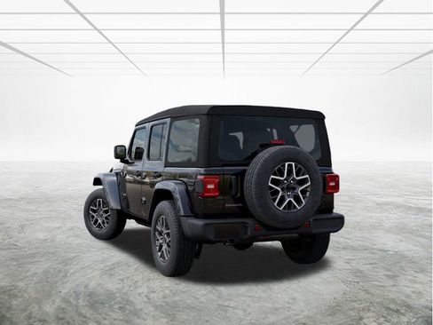 New 2025 Jeep Wrangler Sahara image 3