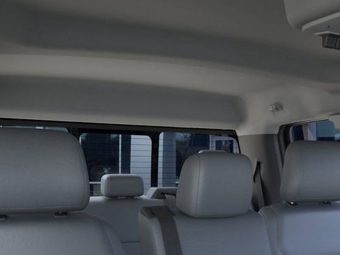 New 2026 Ford F550 4x4 Supercab Super Duty image 43