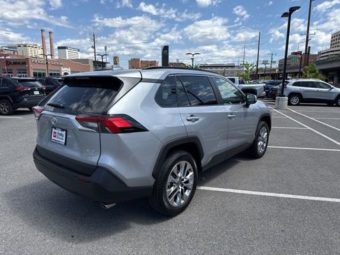 Used 2025 Toyota RAV4 XLE Premium w/ Weather Package AWD/4WD image 4