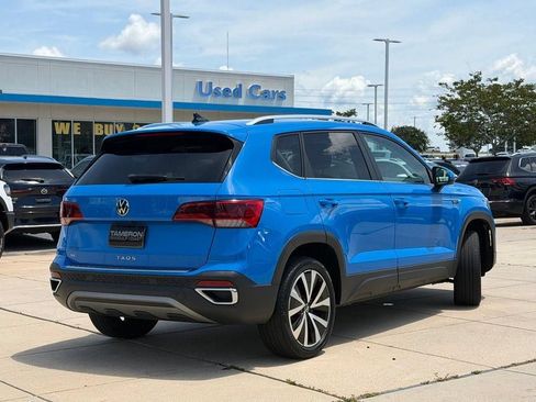 Used 2023 Volkswagen Taos SE FWD image 3