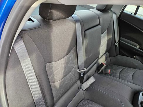 Used 2018 Chevrolet Volt LT w/ Comfort Package image 14