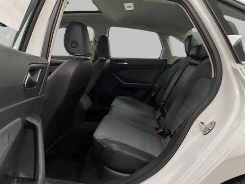 New 2025 Volkswagen Jetta SE image 25
