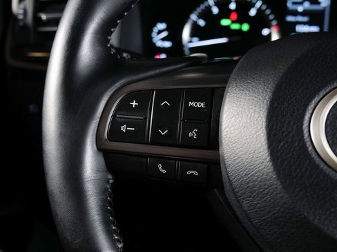 Used 2018 Lexus LX 570 4WD image 19