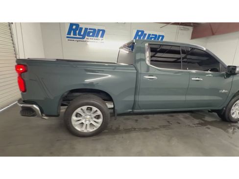 Used 2025 Chevrolet Silverado 1500 LTZ RWD image 9