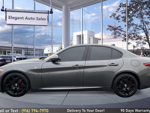 Used 2022 Alfa Romeo Giulia Ti image 10