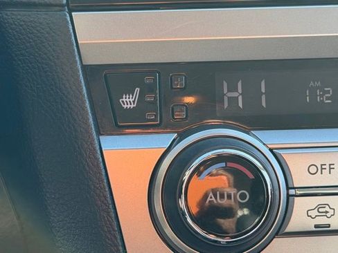 Used 2015 Subaru Legacy 2.5i Limited image 21