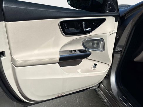 Certified 2024 Mercedes-Benz C 300 4MATIC Sedan image 16