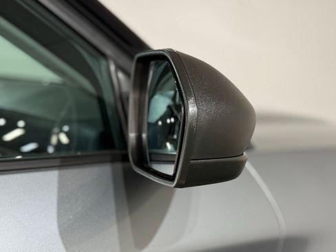 Used 2025 Ford Explorer Active w/ Active Comfort Package image 13