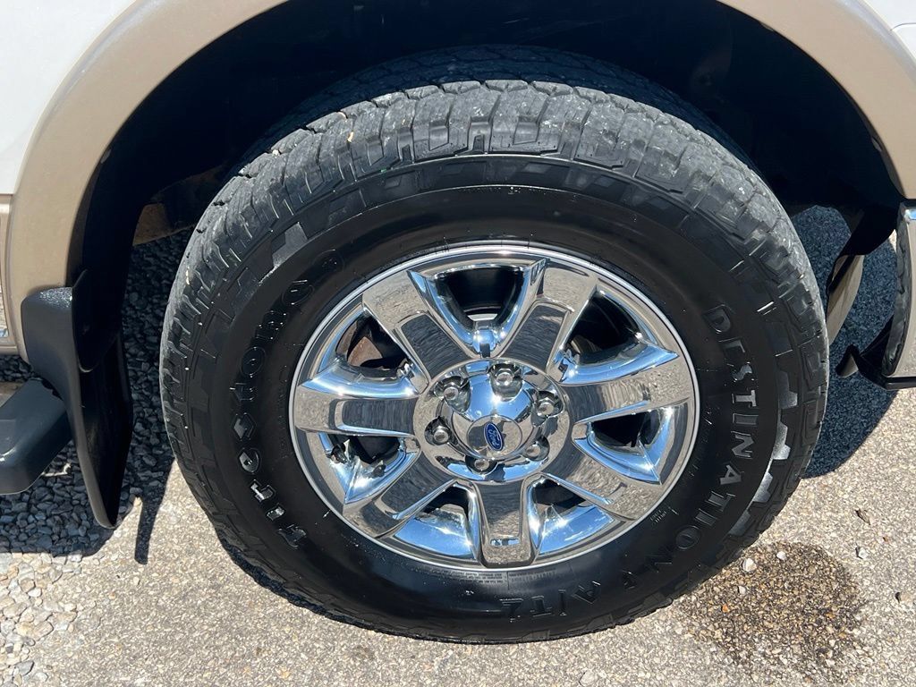 Used 2013 Ford F150 Lariat w/ Lariat Chrome Pkg AWD/4WD image 10