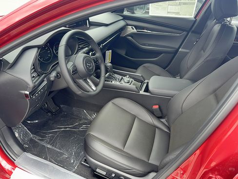 New 2026 MAZDA MAZDA3 Hatchback w/Premium Plus Pkg AWD/4WD image 9