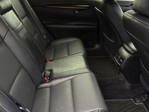 Used 2014 Lexus ES 350 w/ Premium Package FWD image 35