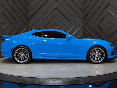 Used 2022 Chevrolet Camaro ZL1 image 14
