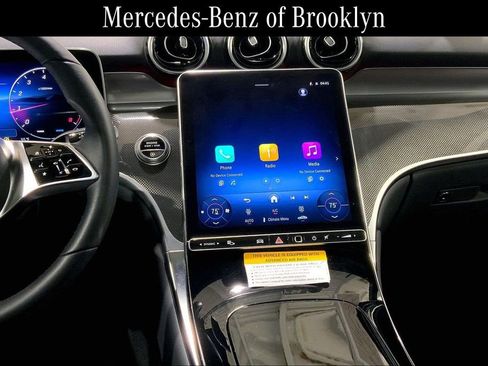 Used 2026 Mercedes-Benz GLC 300 4MATIC image 6