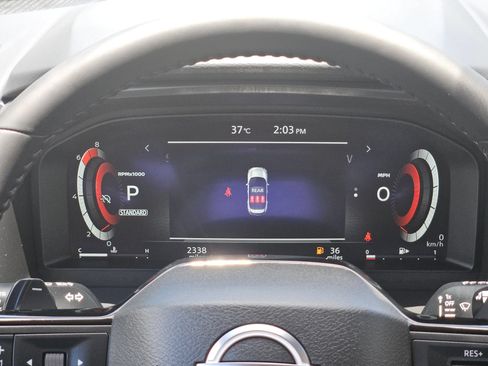 Certified 2025 Nissan Rogue Platinum w/ Platinum Premium Package FWD image 24