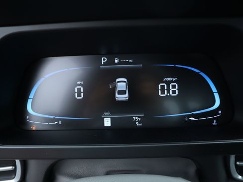 New 2026 Hyundai Elantra SEL Sport Premium FWD image 4