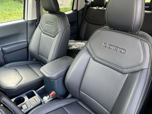 New 2025 Ford Maverick Lobo image 37
