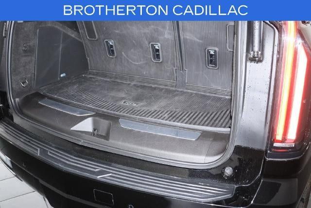 Certified 2025 Cadillac Escalade Premium Luxury w/ LPO, Floor Liner Package AWD/4WD image 27