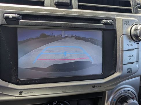 Used 2016 Toyota 4Runner SR5 RWD image 17