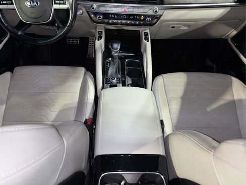 Used 2020 Kia Telluride SX w/ SX Prestige Package image 24