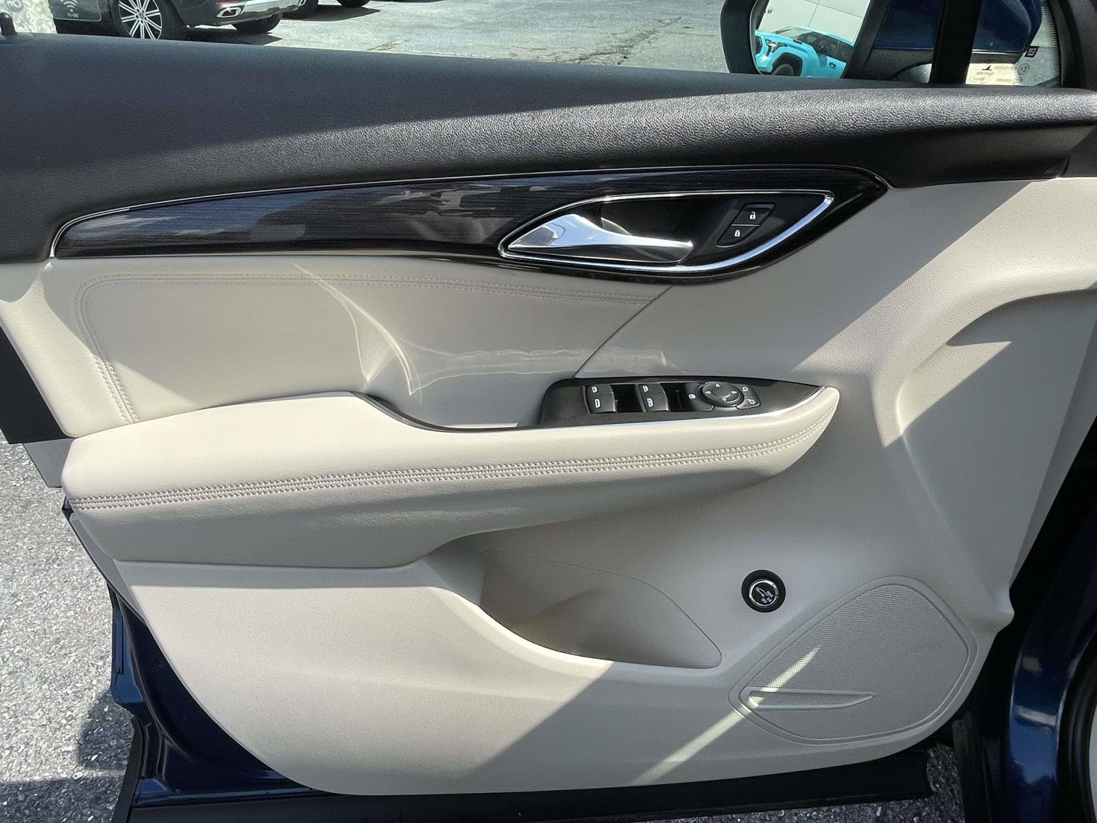 Used 2023 Buick Envision Preferred FWD image 14