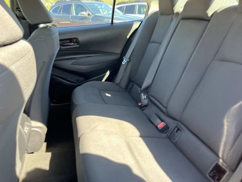 Used 2023 Toyota Corolla LE image 18