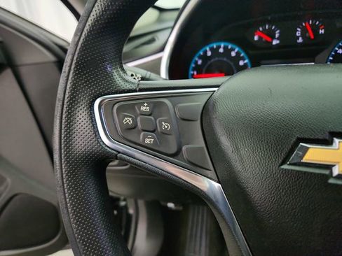 Used 2021 Chevrolet Malibu LT image 15