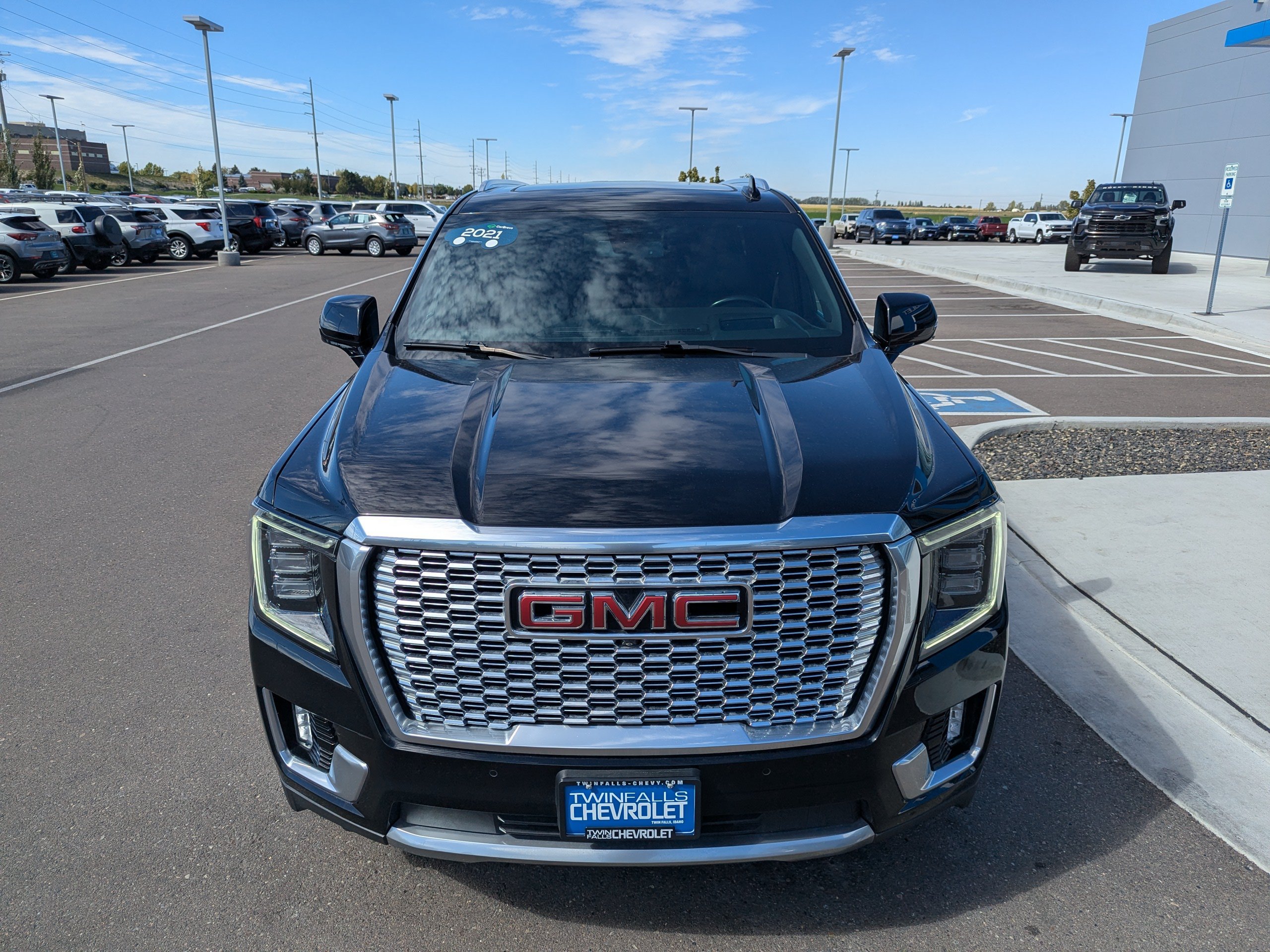 Certified 2021 GMC Yukon Denali AWD/4WD image 6