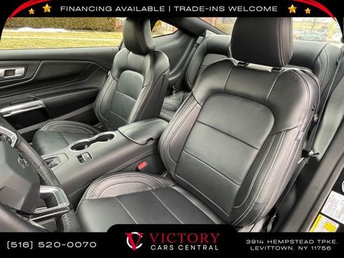 Used 2025 Ford Mustang Premium image 14