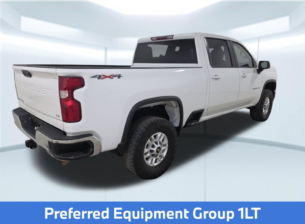 Used 2024 Chevrolet Silverado 2500 LT AWD/4WD image 2