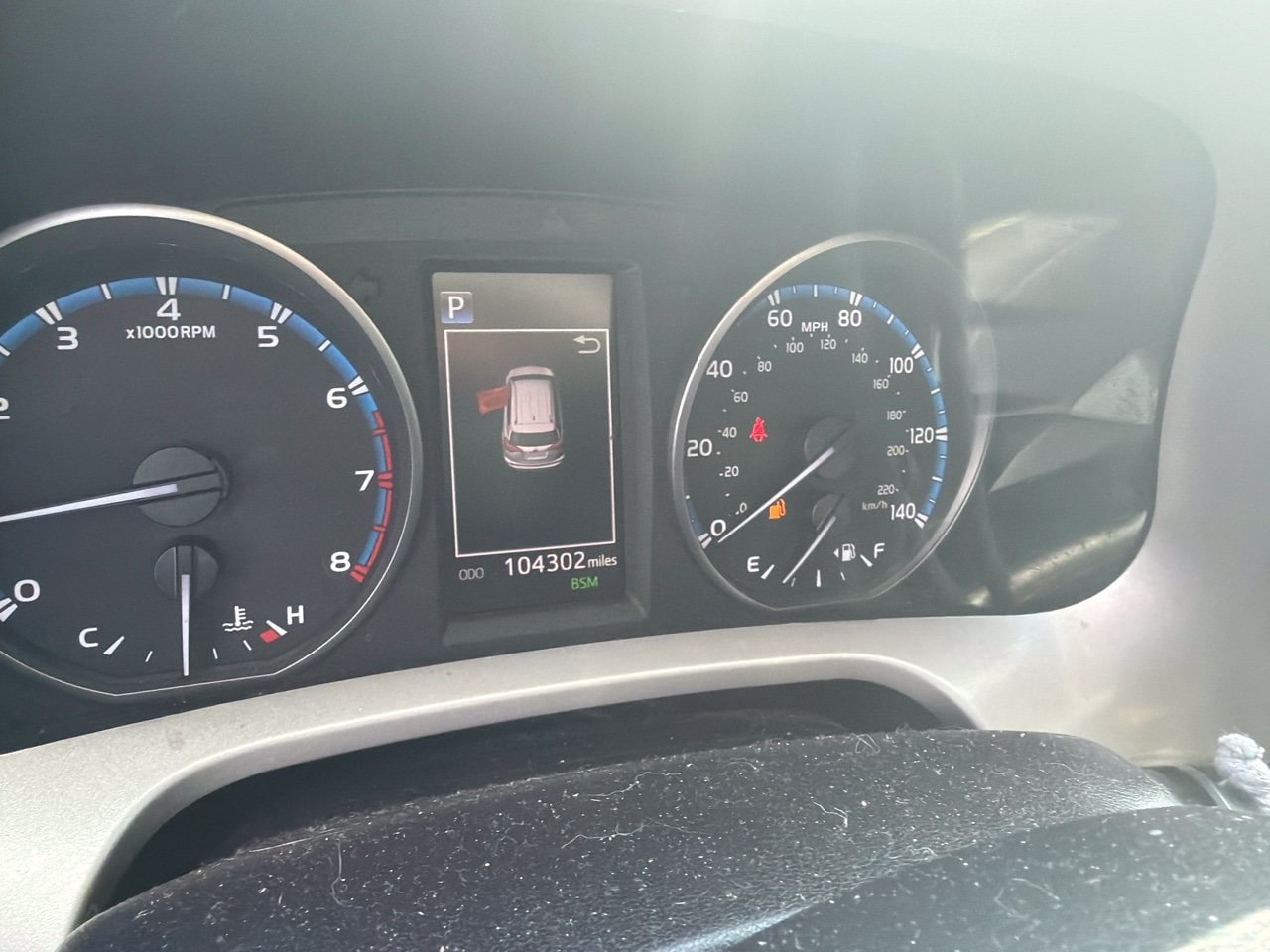 Used 2018 Toyota RAV4 XLE w/ Plus Extra Value Package FWD image 8