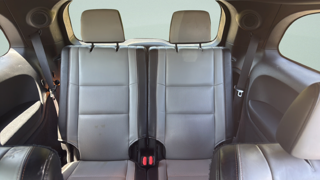 Used 2021 Dodge Durango R/T w/ Technology Group RWD image 32