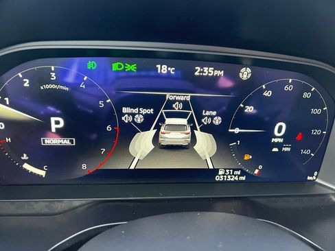 Used 2025 Mitsubishi Outlander SE AWD/4WD image 42