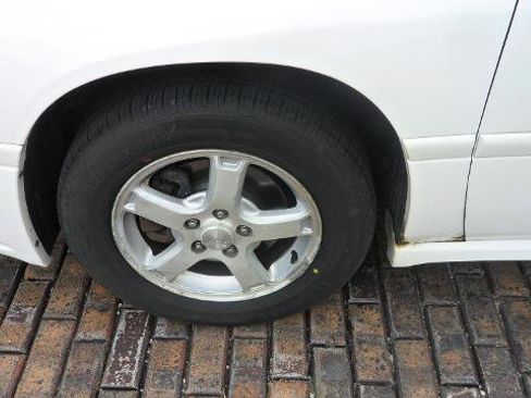 Used 2004 Chevrolet Impala LS w/ Preferred Equipment Group image 9