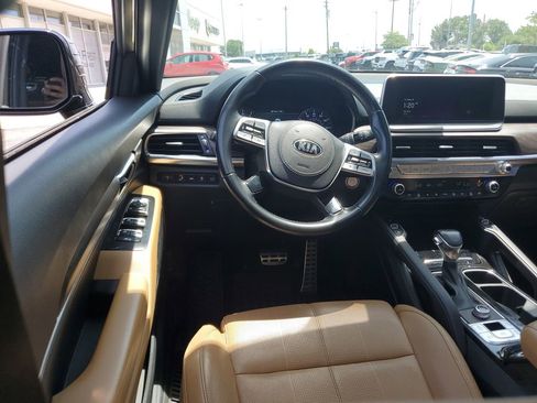 Used 2021 Kia Telluride SX w/ Towing Package FWD image 11