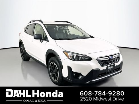 Used 2022 Subaru Crosstrek 2.0i image 1