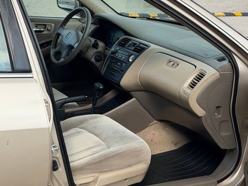 Used 2000 Honda Accord SE image 6