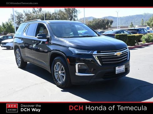Used 2023 Chevrolet Traverse LT w/ LPO, Cargo Package image 3