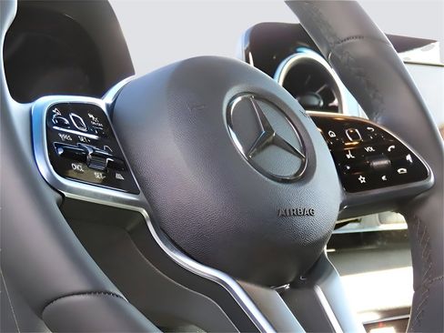 Used 2024 Mercedes-Benz Sprinter 2500 image 34