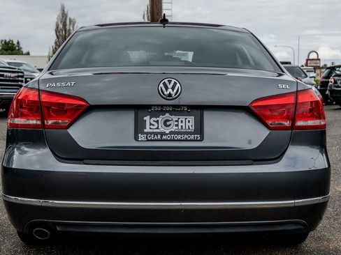Used 2013 Volkswagen Passat 2.5 SEL Premium FWD image 12