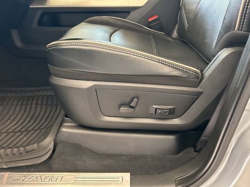 Used 2022 RAM 3500 Laramie image 45