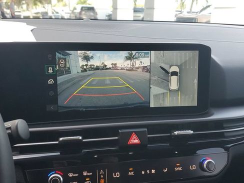 Certified 2026 Kia Sportage SX FWD image 27