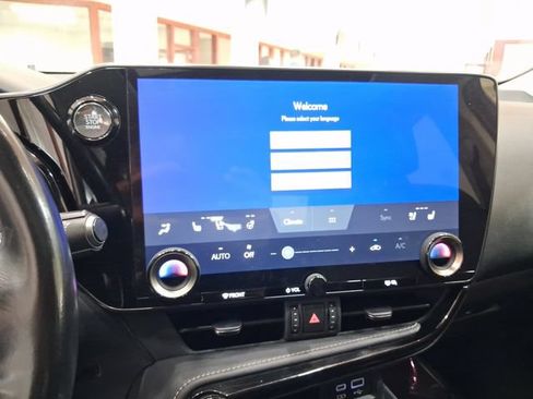 Used 2024 Lexus NX 250 FWD w/ Cold Area Package image 19