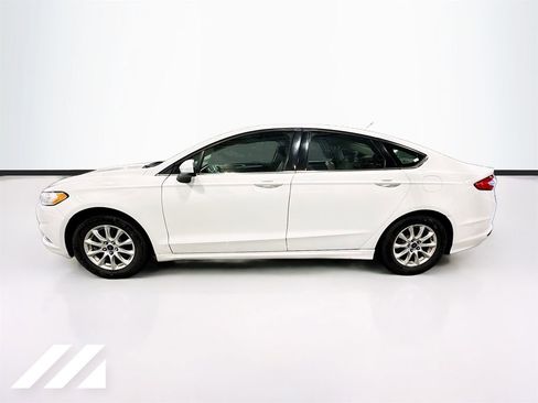 Used 2015 Ford Fusion S FWD image 8