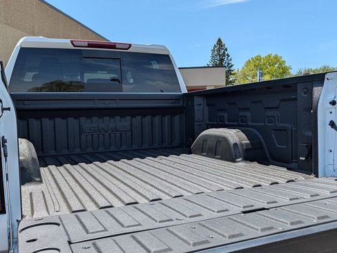 New 2026 GMC Sierra 1500 Elevation w/ Elevation Premium Package AWD/4WD image 31