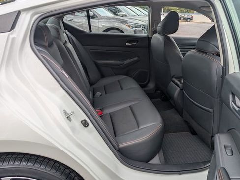 Used 2022 Nissan Altima 2.5 SR image 21