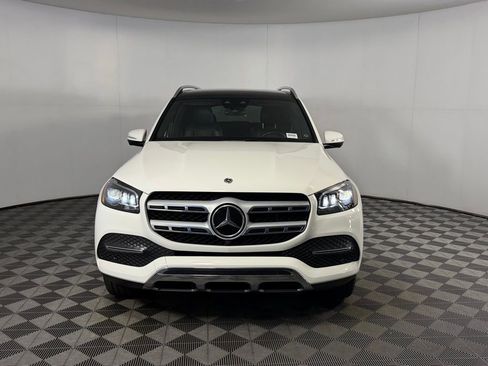 Used 2022 Mercedes-Benz GLS 450 4MATIC image 10