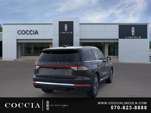 New 2026 Lincoln Aviator AWD image 8